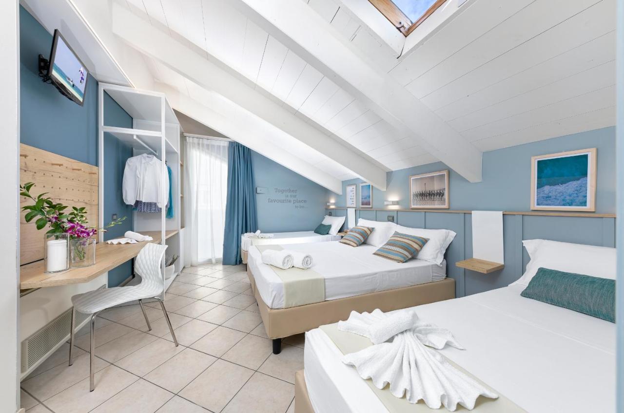 Hotel La Residenza Riccione Cameră foto